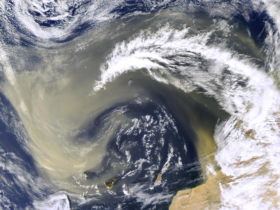 Dust swirl around the Canary Islands