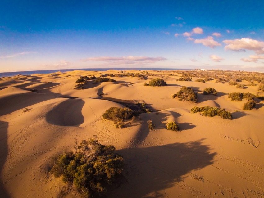 Hot and sunny in Gran Canaria until at least Tuesday